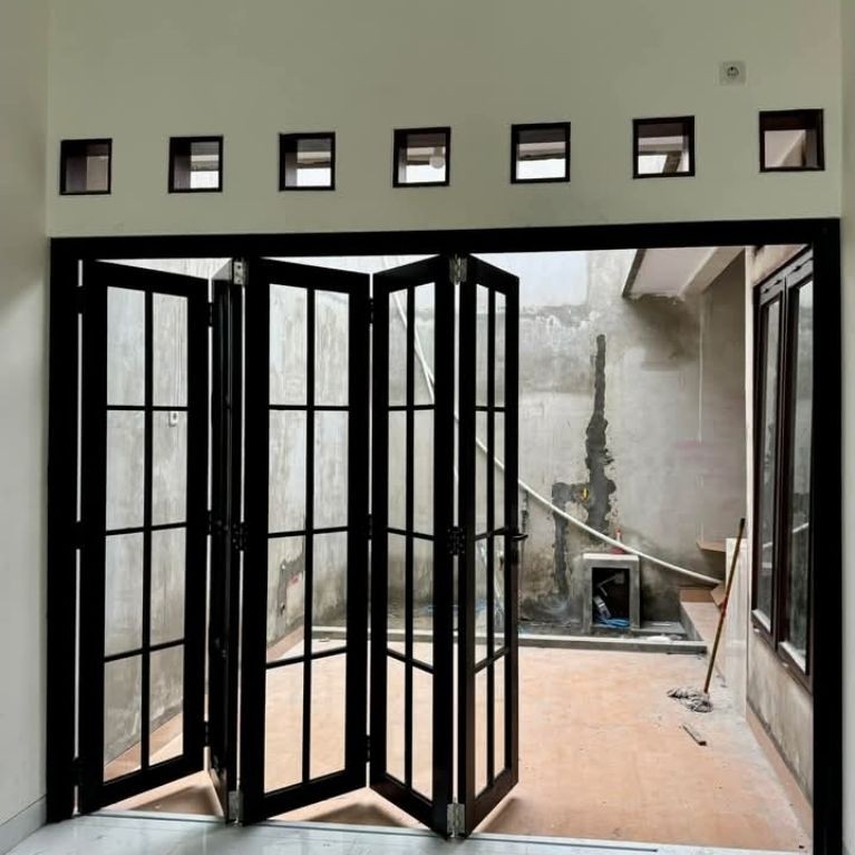 Pintu Lipat alumunium