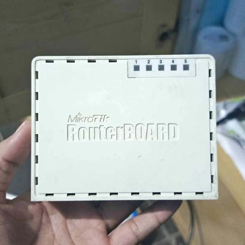 MIKROTIK RB750r2 GR2