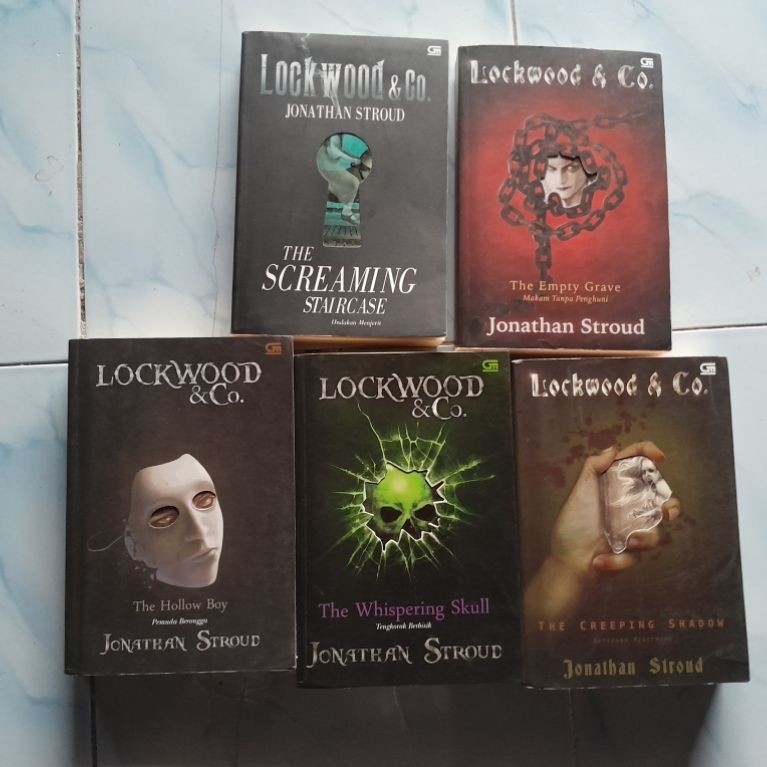 Lockwood and Co Series