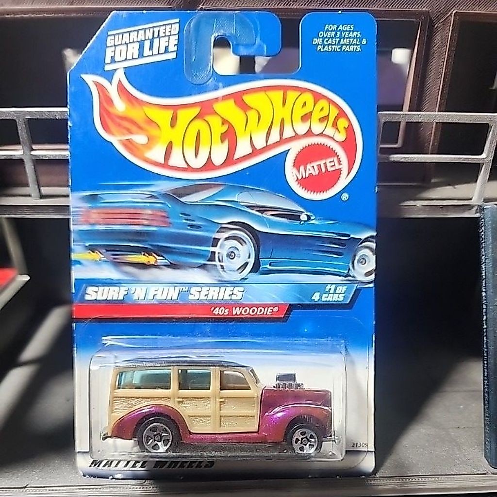 Hot Wheels Woodie '40