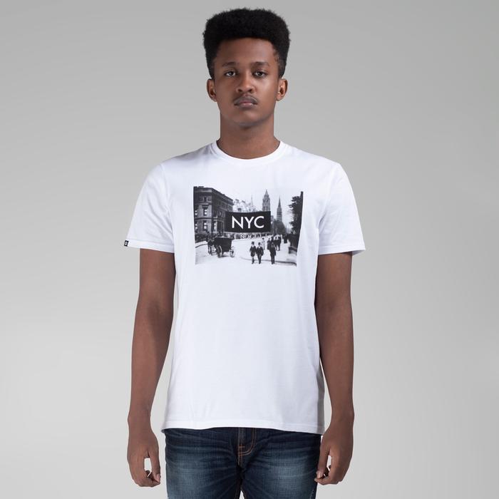 Benhill Kaos Grafis Katun 30s Combed Lengan Pendek Putih 453-474-39168 Baju Nyaman - 3XL
