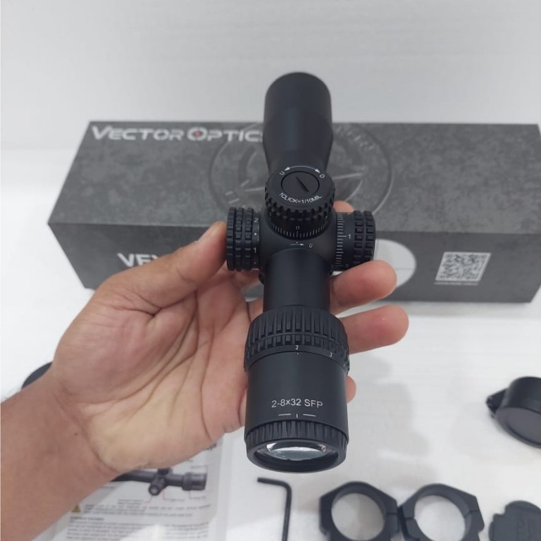 Lyn Teleskop Vector Veyron 2-8X32 Ir Titik Tengah Nyala Baru Vectoroptics