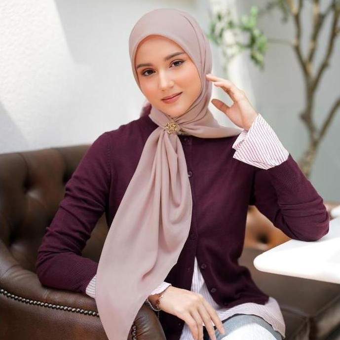 Heaven Lights - Voal Plain - Hijab Voal Polos Segi Empat
