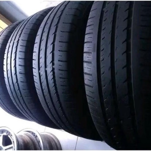 Ban mobil copotan ukuran 185 70 R 14