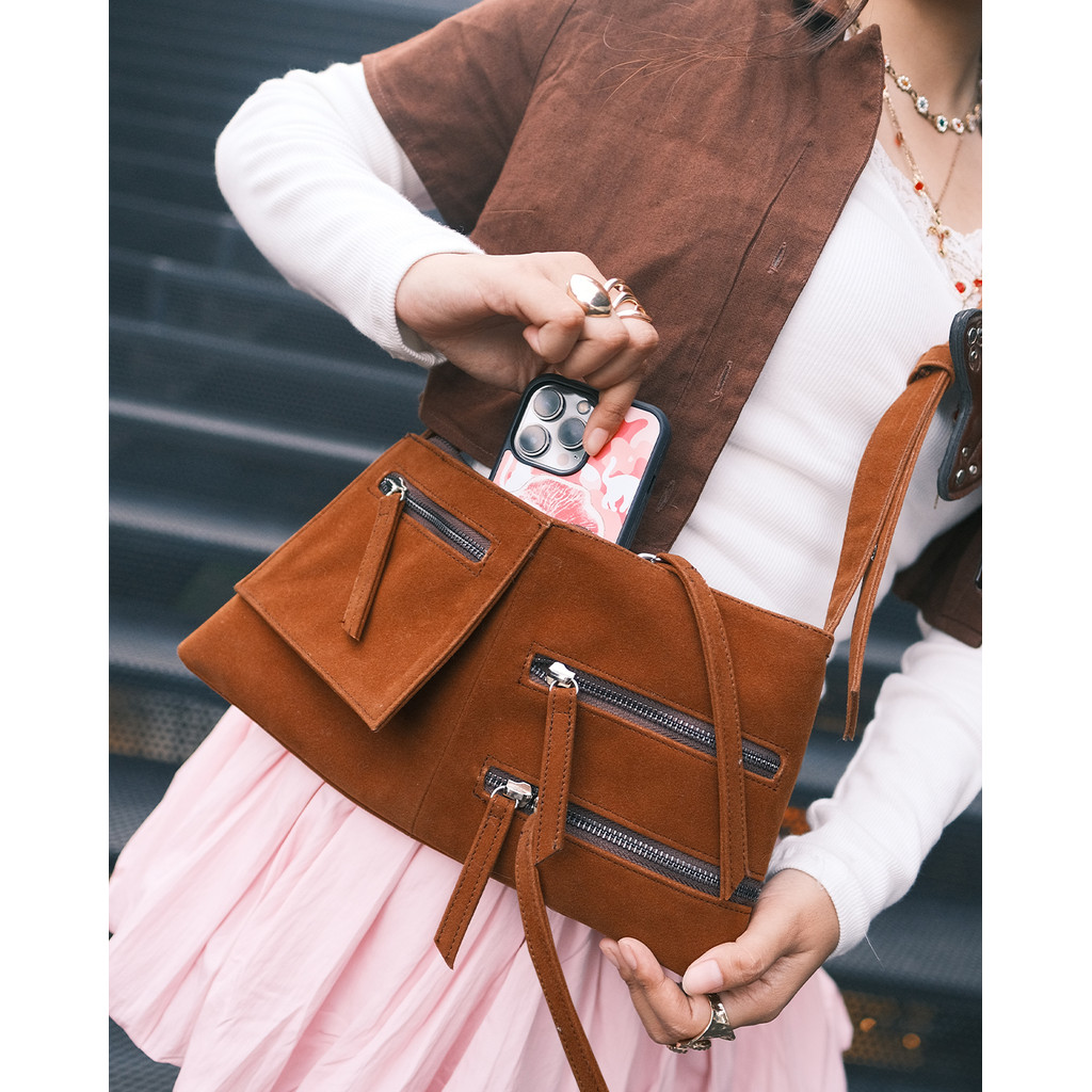 Tako Bag - Shoulder and Sling Bag - Moji Small Multi Pocket Bag Tas Selempang Pria dan Wanita