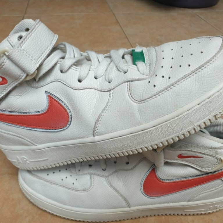 SEPATU SECOND BRAND