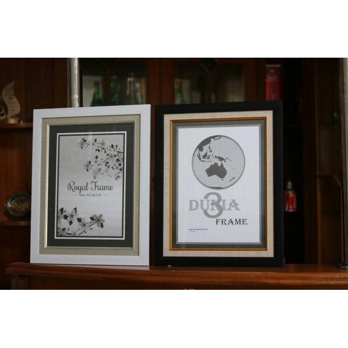 FRAME FOTO / FIGURA / PIGURA / BINGKAI 12R LINEN - Putih