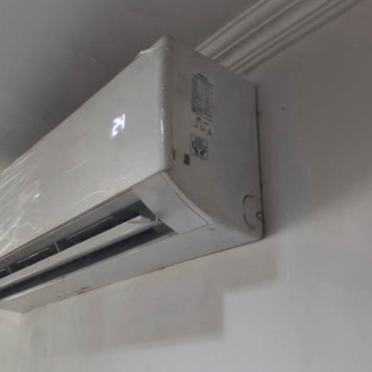 AC AQUA 2,5 PK AQA-KCR25FQAL second (6 bulan pemakaian)