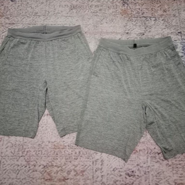 celana pendek relax uniqlo