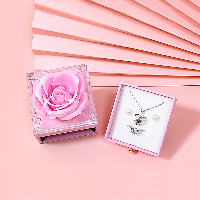 KOTAK CINCIN / BOX CINCIN / TEMPAT CINCIN / RING BOX / GIFT BOX BUNGA MAWAR MERAH