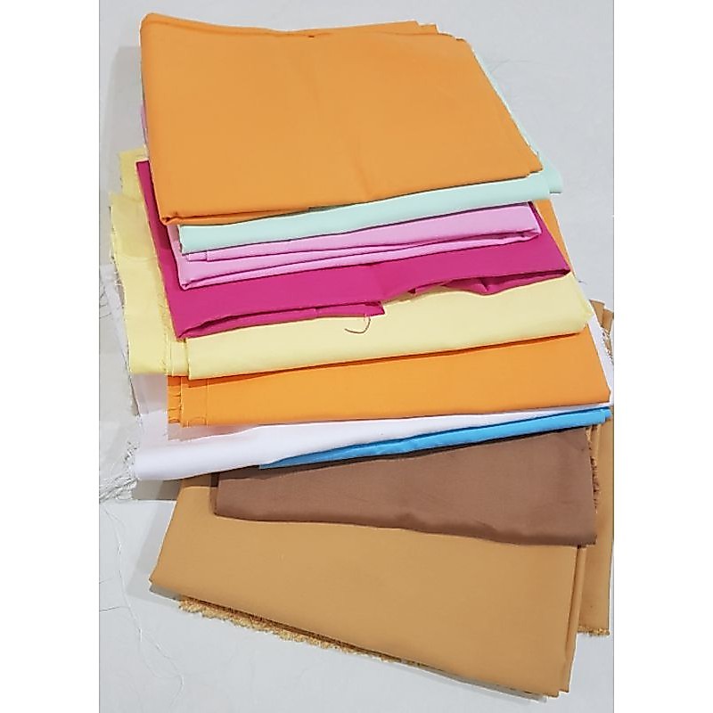 Kain Katun Perca Polos Ukuran 25 cm x 20 cm