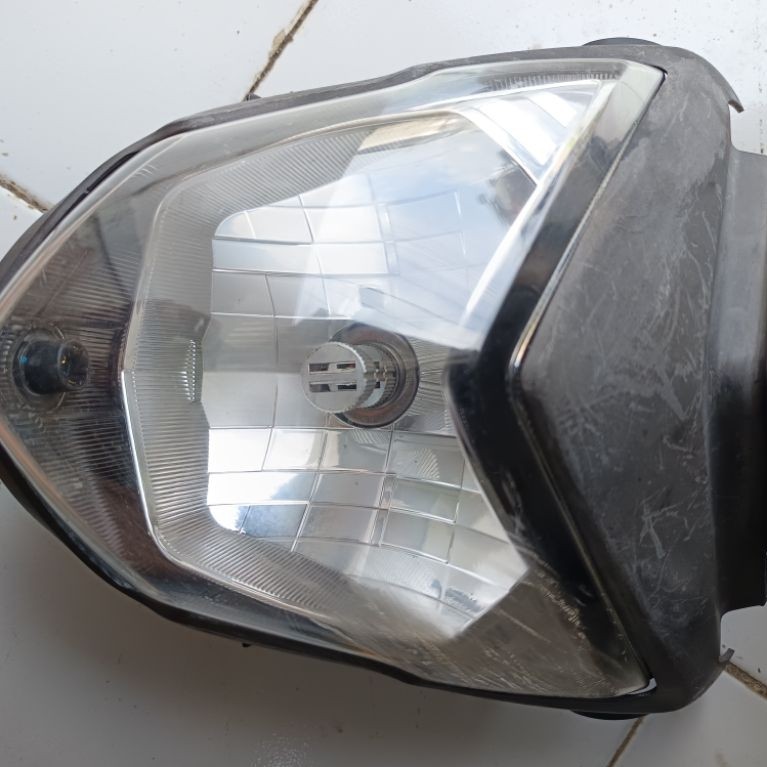 Batok CBR 150 OLD + Reflektor Lampu Ori