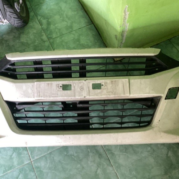 bemper depan ayla 1000cc