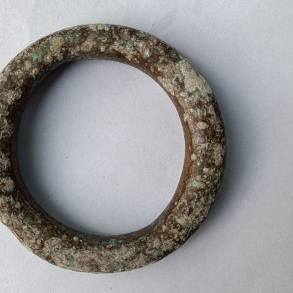 gelang perunggu kuno barang temuan 002