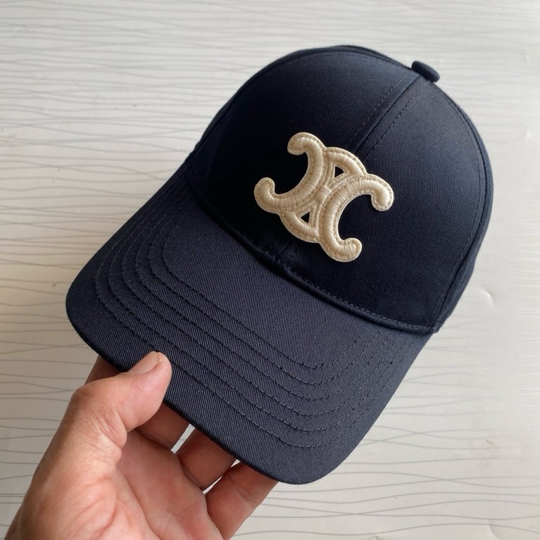 Topi Celine