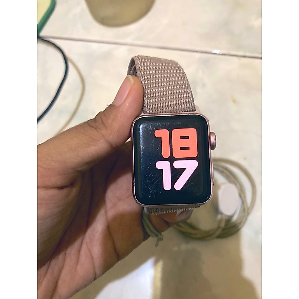 [Preloved] Apple Watch Series 2 38mm Rose Gold Smartwacth iwatch