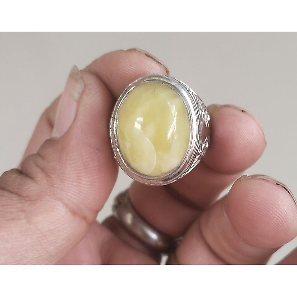 Permata giok belimbing giok kuning ring 8