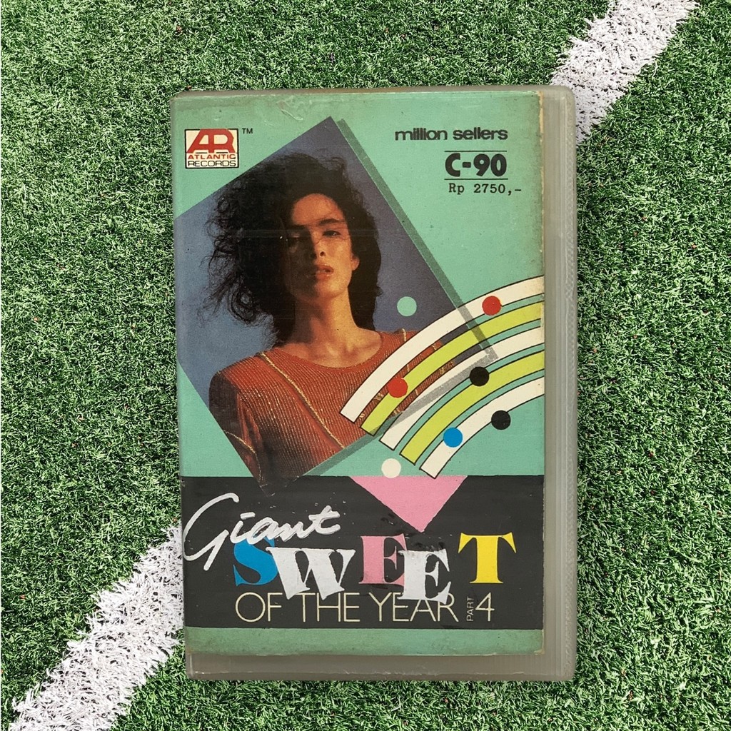 Giant Sweet Of The Year 4 - Giant Sweet Of The Year 4 - Kaset Pita