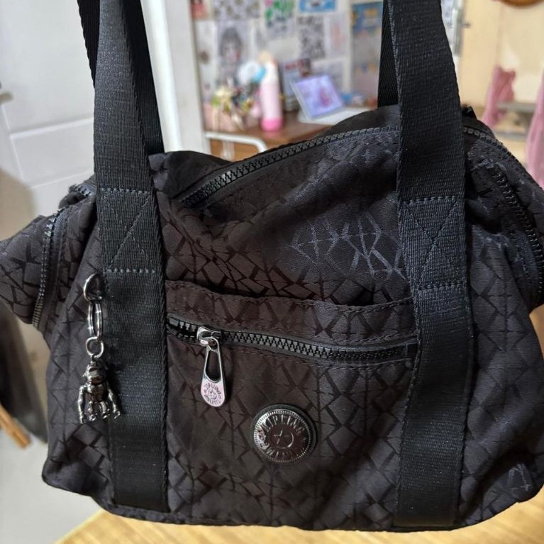 tas kipling original authentic 100%. like new