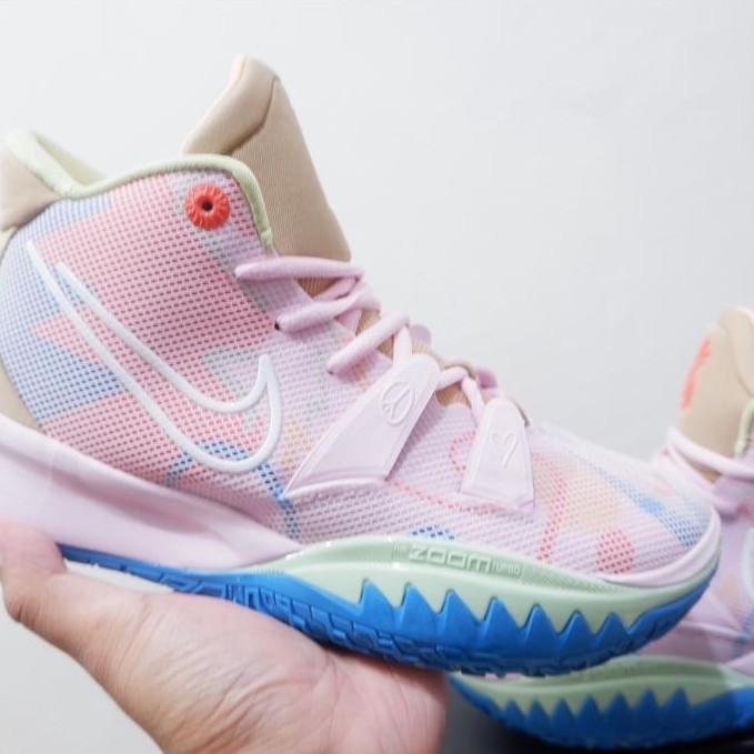 BIG SALE SEPATU BASKET NK KYRIE7 HIGH 1 WORLD 1 PEOPLE GS