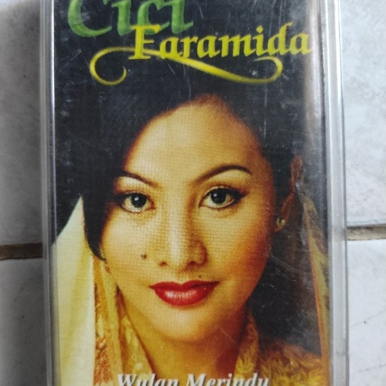 kaset pita CICI FARAMIDA "wulan merindu"