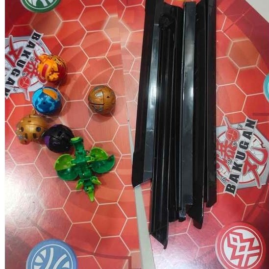 Bakugan Battle Brawlers Original Takara Tommy + 6 Bakugan