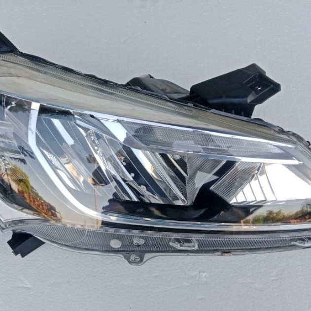HEADLAMP SIRION 2019. KANAN (RH).