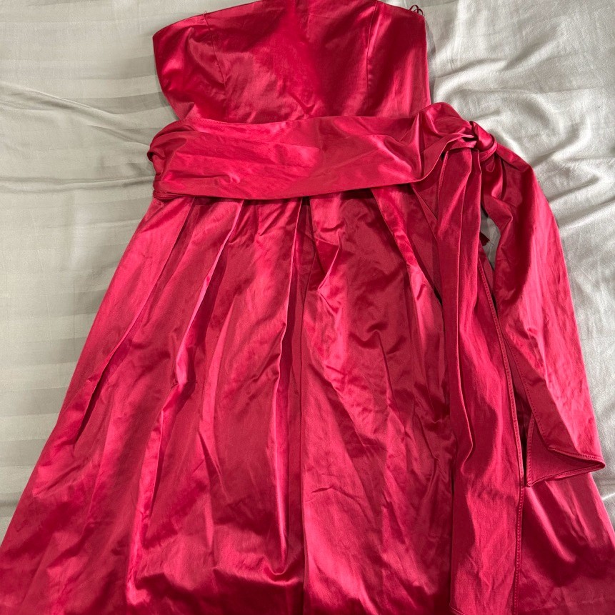 PRELOVED Dress Pesta ZARA original warna merah untuk sweet seventeen party undangan