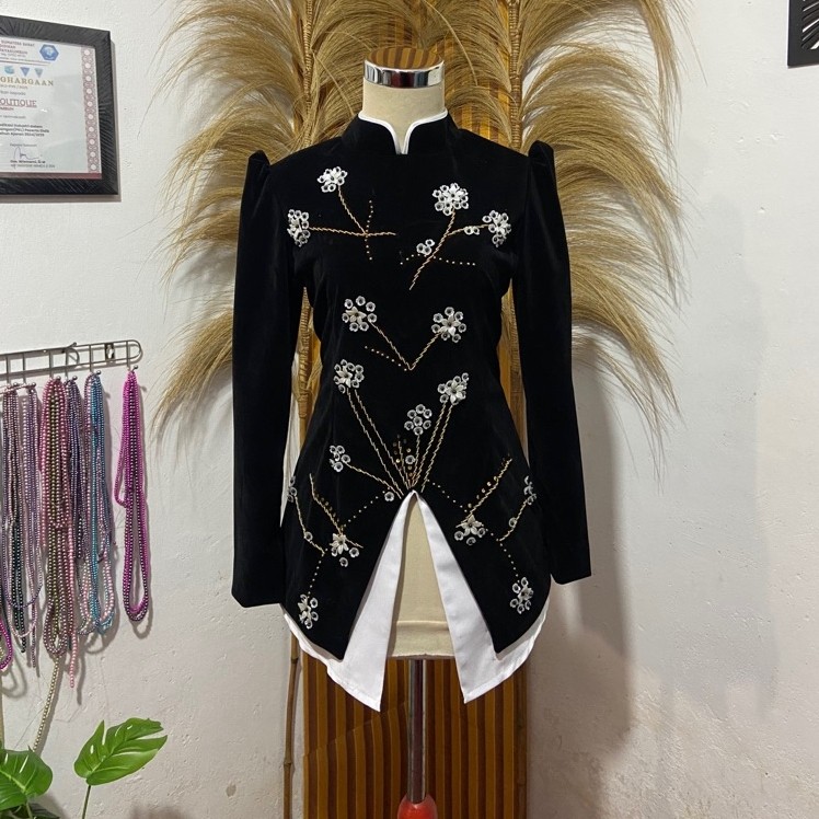 KEBAYA JANGGA BUNGA BAHAN BLUDRU KAKU