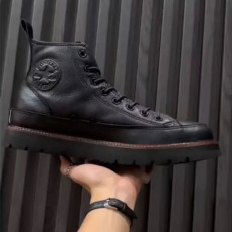 converse boots