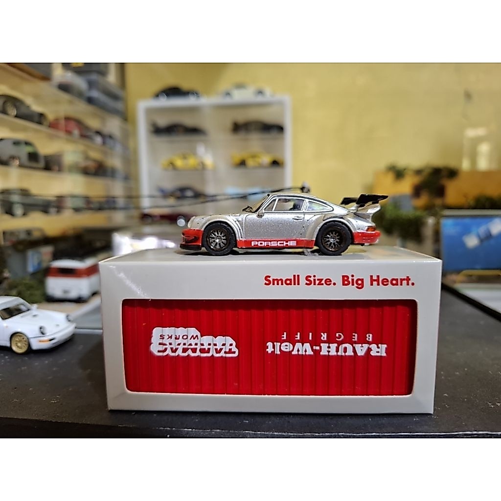 Tarmac Porsche RWB 930 China Unsealed