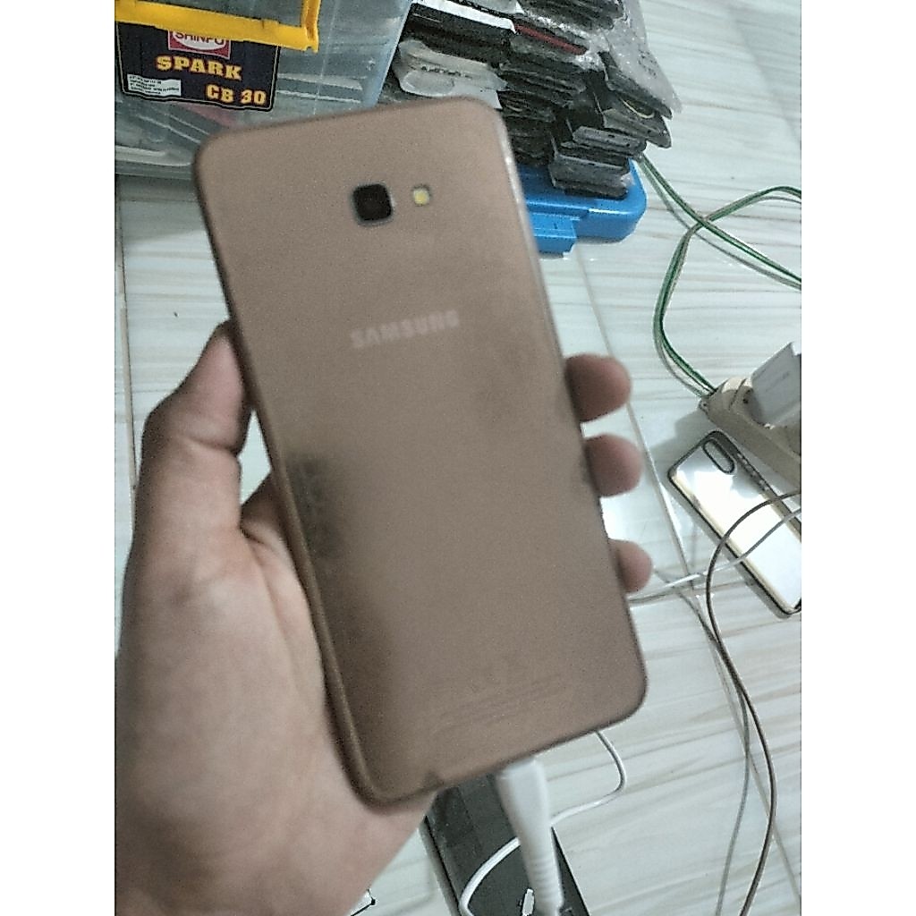 samsung j4 plus minus LCD