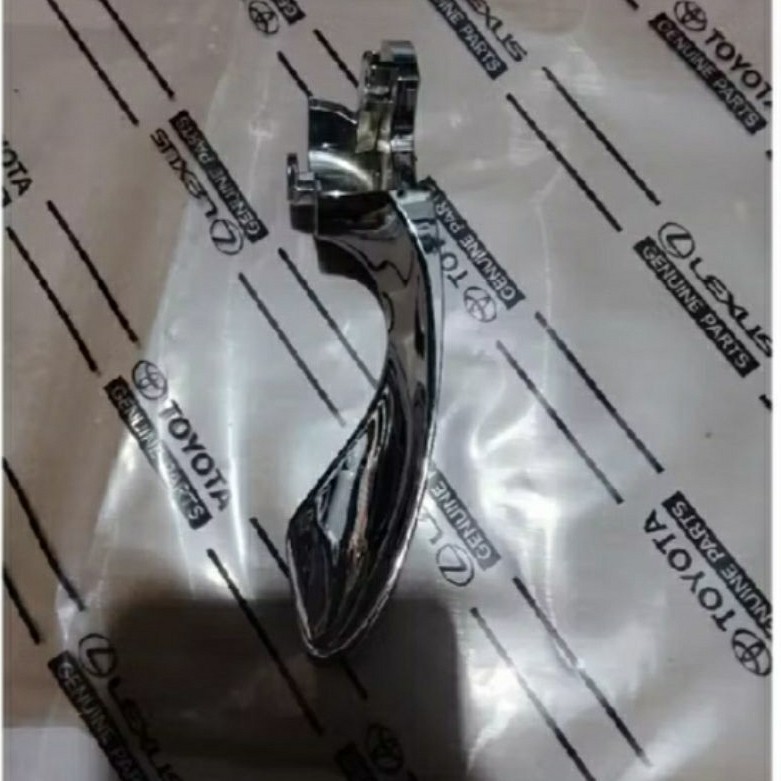 tuas gagang handel handle pintu dalam chrome Yaris Vios gen 3 (bagian kiri depan atau belakang)