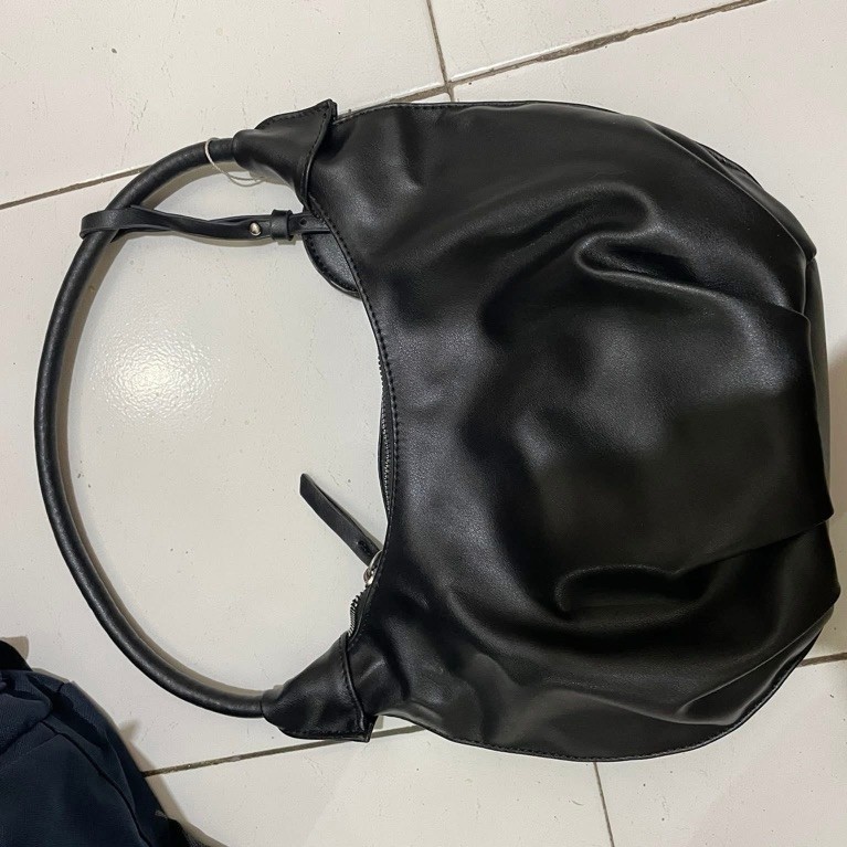 preloved tas kulit/pl tas wanita/tas wanita