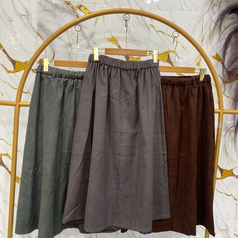 Rok Corduroy Pinggang  Karet 7/8