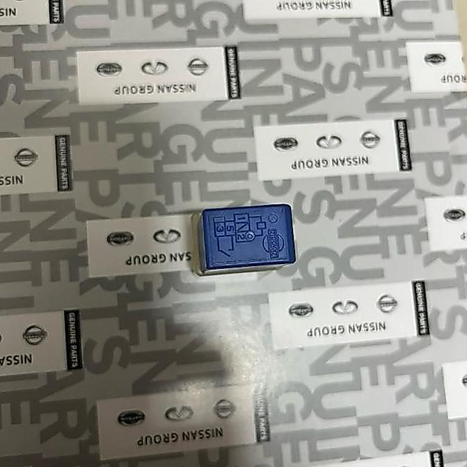 Relay biru nissan original relay klakson