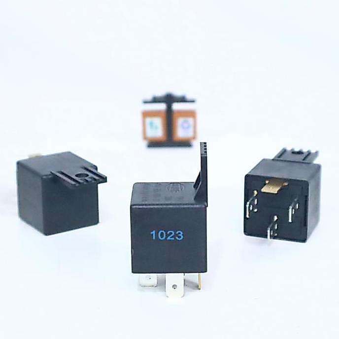 Parts- Relay Hella Kaki 4 12V 30A - Relay Klakson Hella - Relay Lampu Hella
