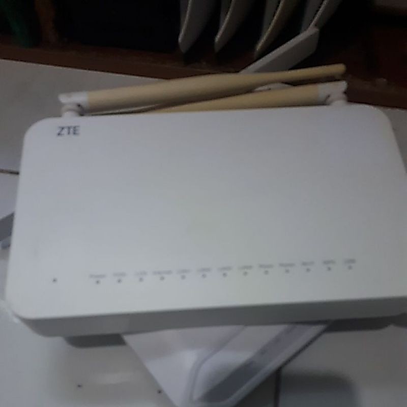 ZTE V3