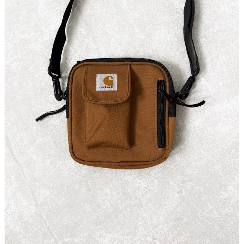 carhartt essential bag small brown