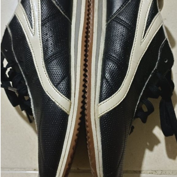 sepatu second casual FILA Leather Black 38 24 Vintage