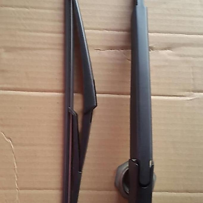 Wiper Blade Belakang Livina-Grand Livina