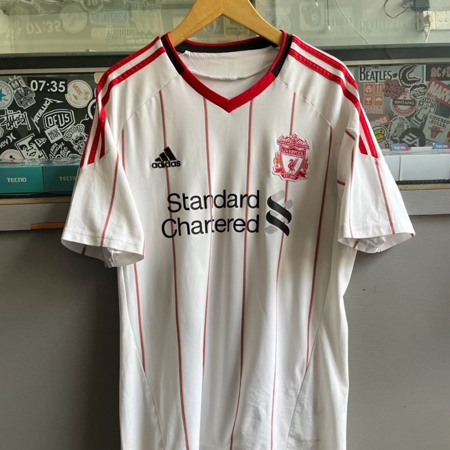 Jersey Liverpool away 2010
