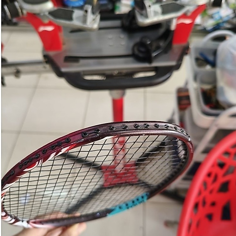 Raket Yonex Astrox 100 Tour 4U5 Original Kondisi Bekas