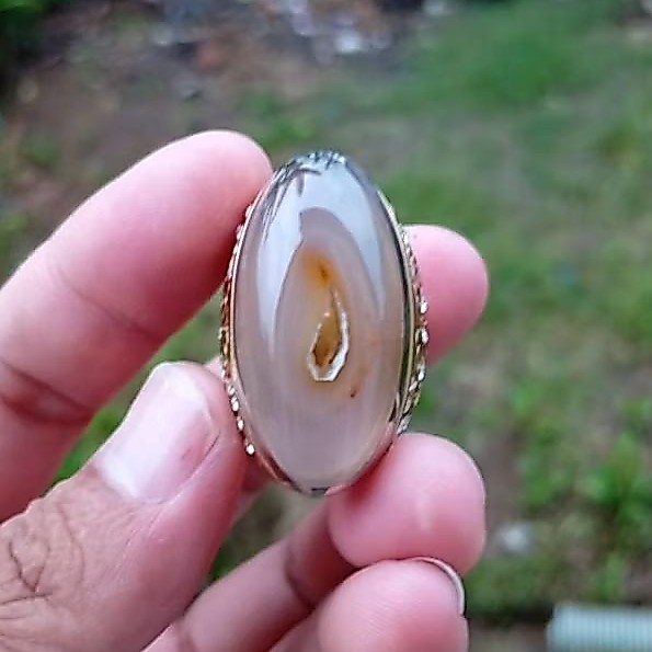 Natural cincin batu anggur combong size 9
