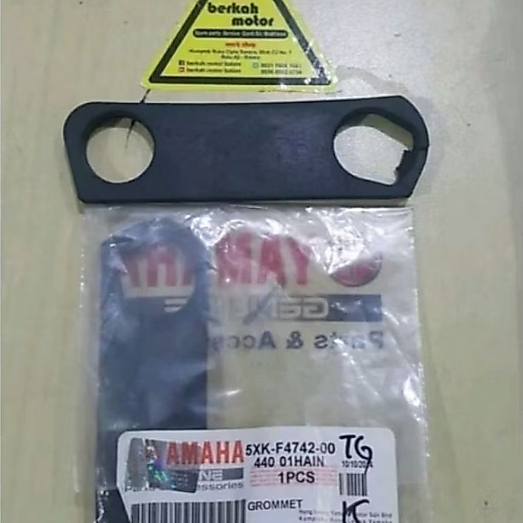 Yamaha 125Z RXZ Catalyzer karet grommet behel jok belakang original