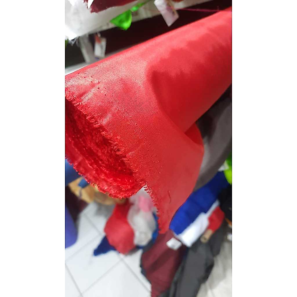 KAIN PELES MERAH TERANG/ KAIN LAYANGAN/KAIN BENDERA/KAIN PELES KAHATEX