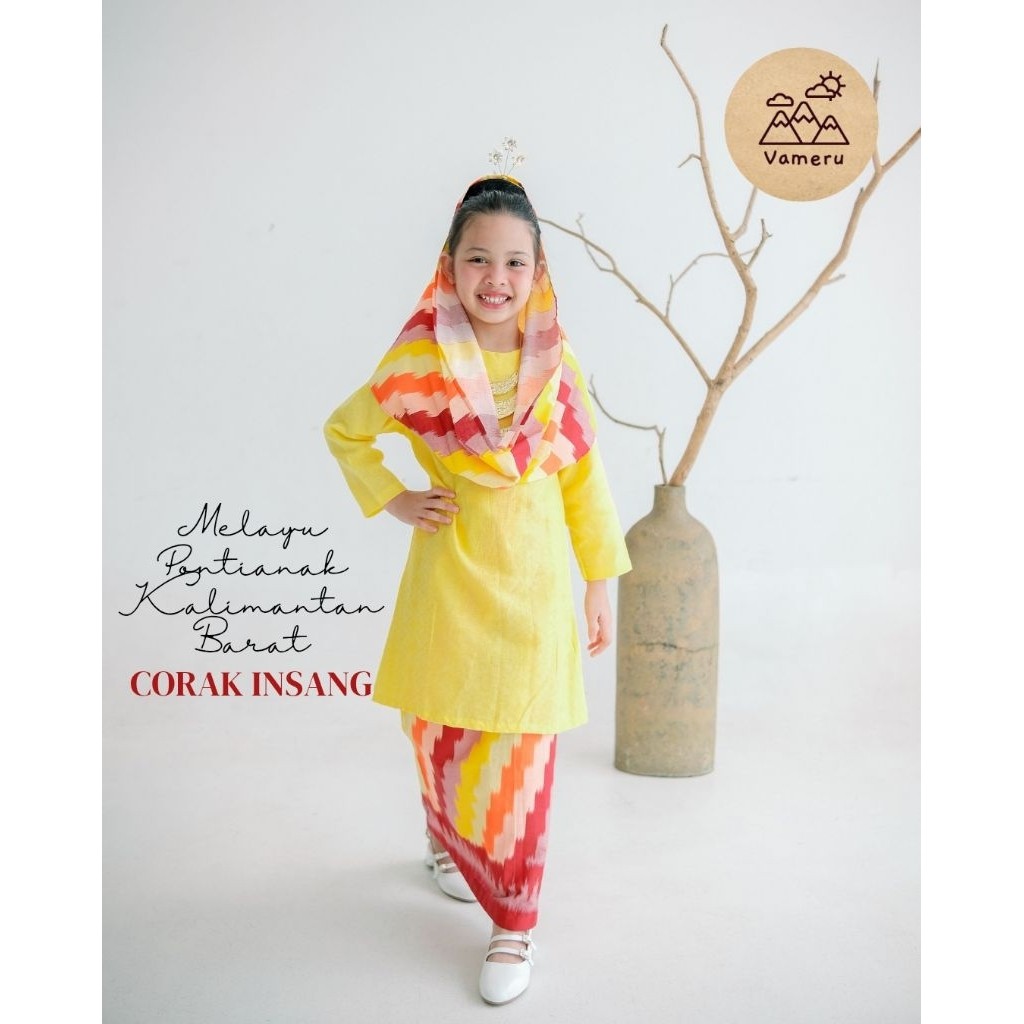 VAMERU - BAJU ADAT ANAK PEREMPUAN CORAK INSANG PONTIANAK KALIMANTAN BARAT