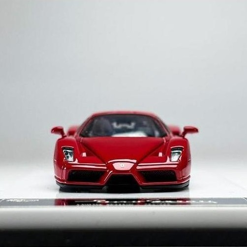 margaretacv / King Model 1/64 Ferrari Enzo Red - Stance Hunters SH 1/64 Novitec Ferraro SF90 - Morta