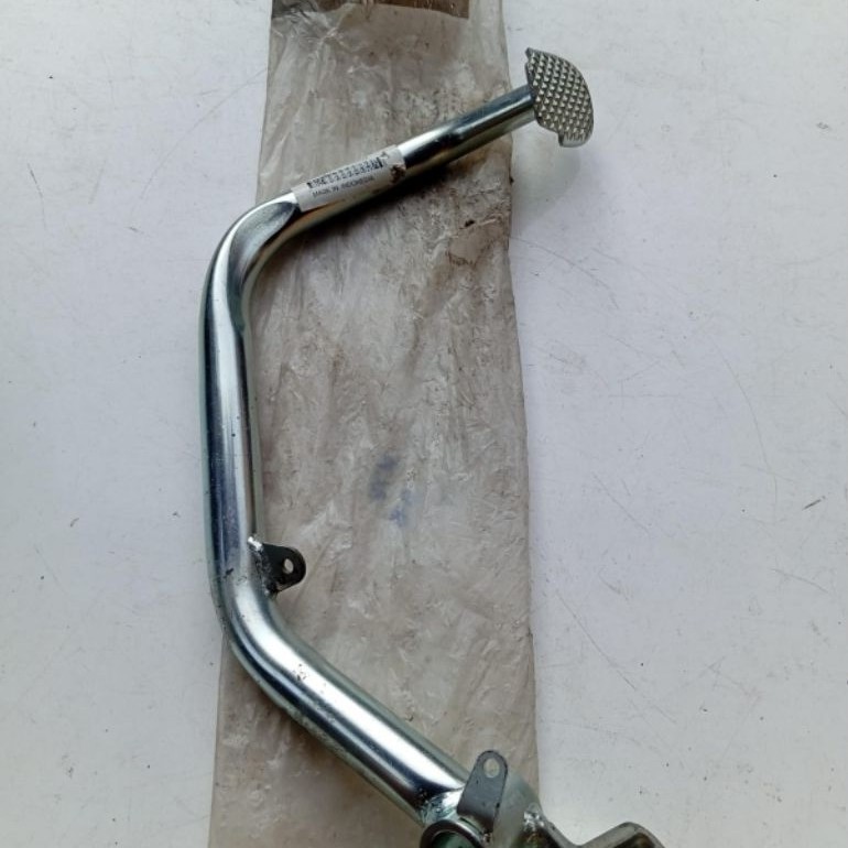 Pedal Rem Honda Megapro New Monoshock Tipe CW Rem Belakang Rear Brake Cakram ORIGINAL 46500-KYE-900