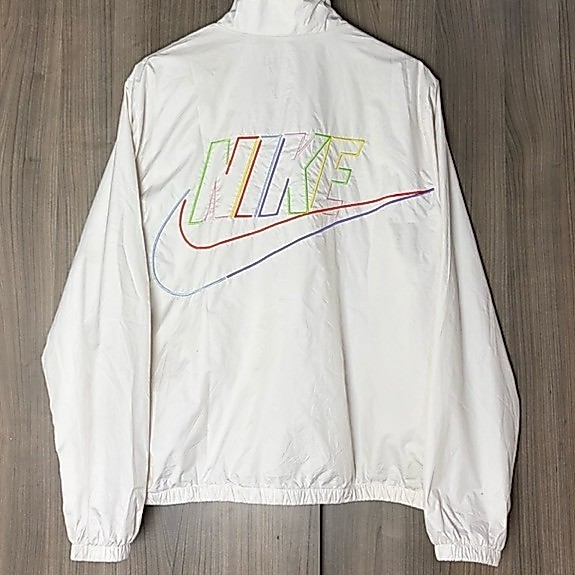 Jaket Olahraga Nike || Windbreaker Nike || Nike Vintage White